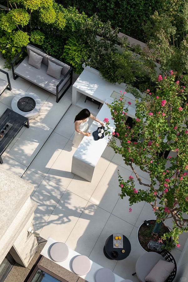 000000.jpg 000000.jpg